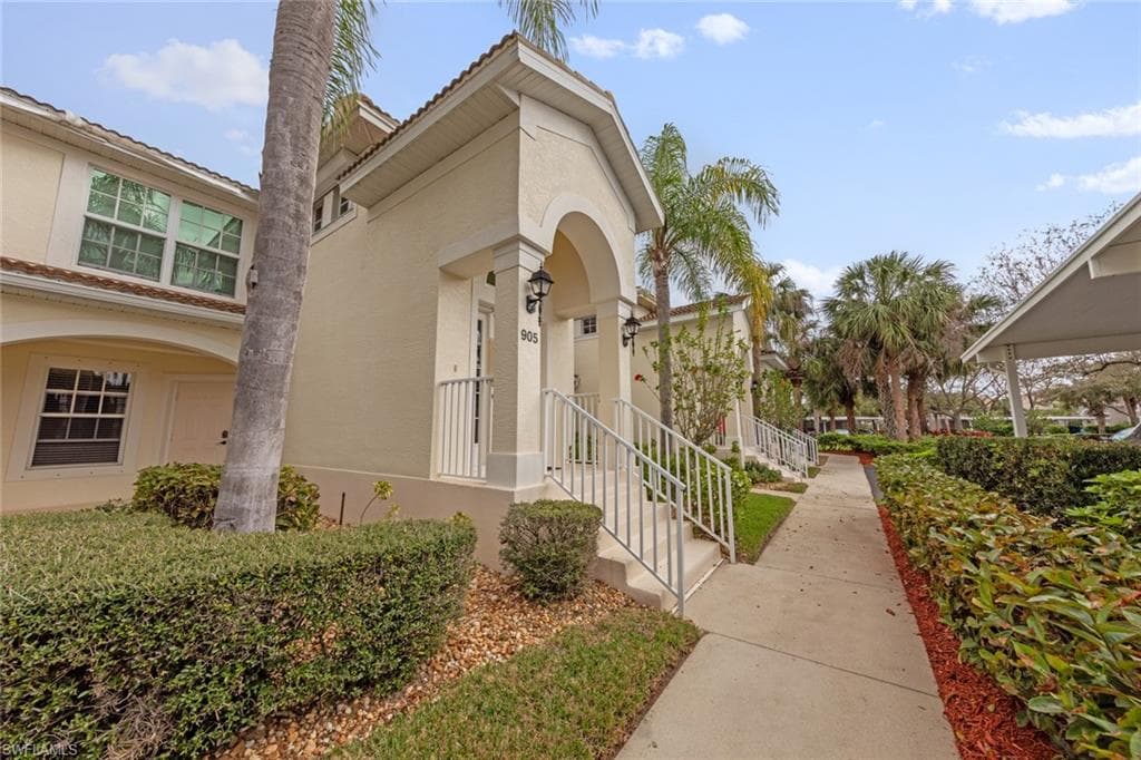 10134 Colonial Country Club Blvd 905, Fort Myers, FL 33913-1