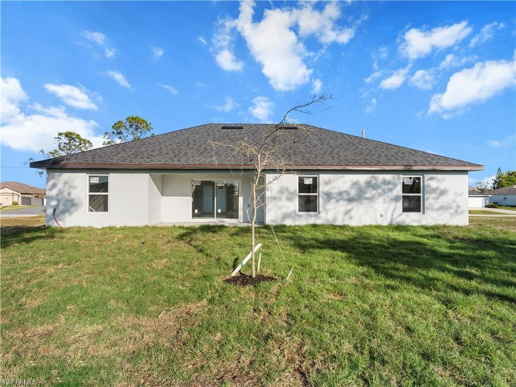 1242 22nd Ave, Cape Coral, FL 33993-29