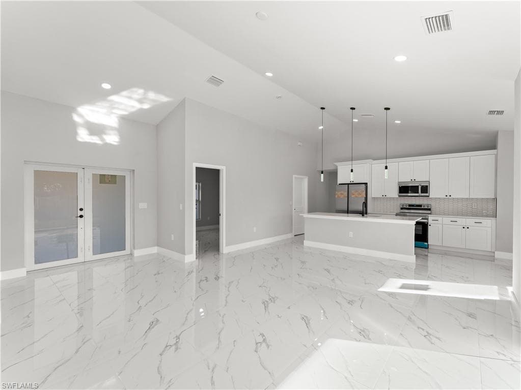 1242 22nd Ave, Cape Coral, FL 33993-6