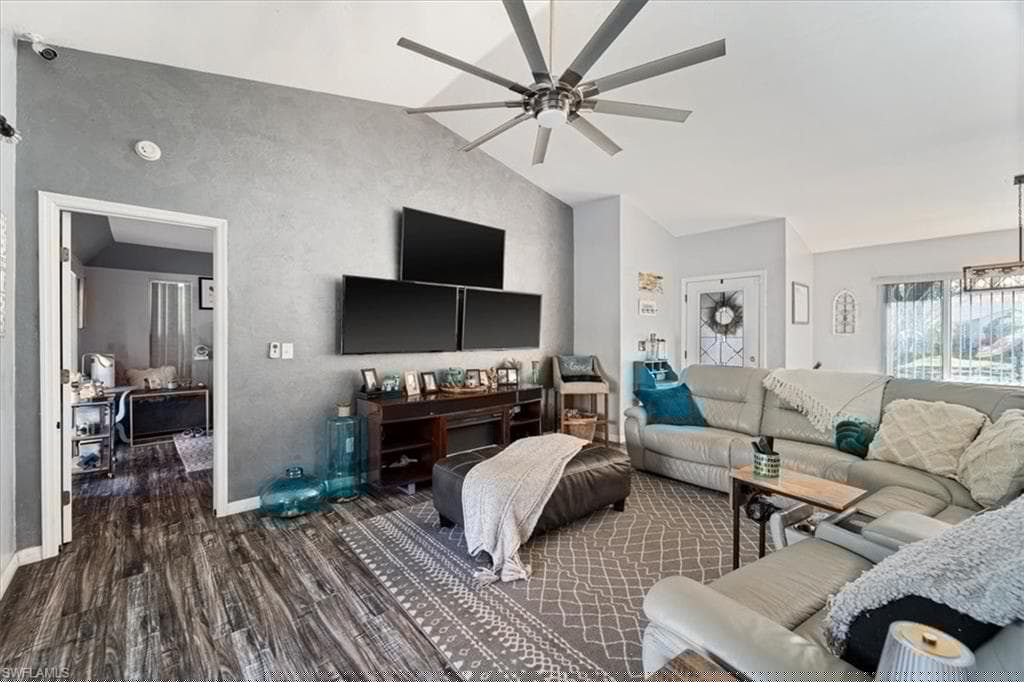 19235 Cypress Vista Cir, Fort Myers, FL 33967-7