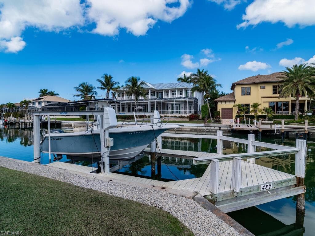 482 Clifton Ct, Marco Island, FL 34145-36