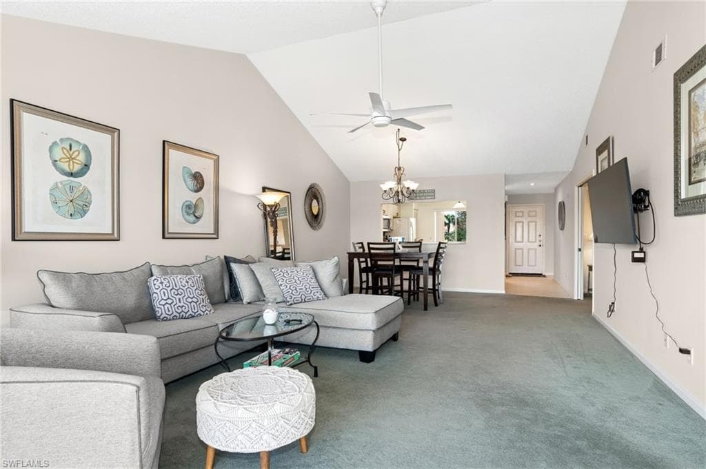 500 Saratoga Cir F205, Naples, FL 34104-4