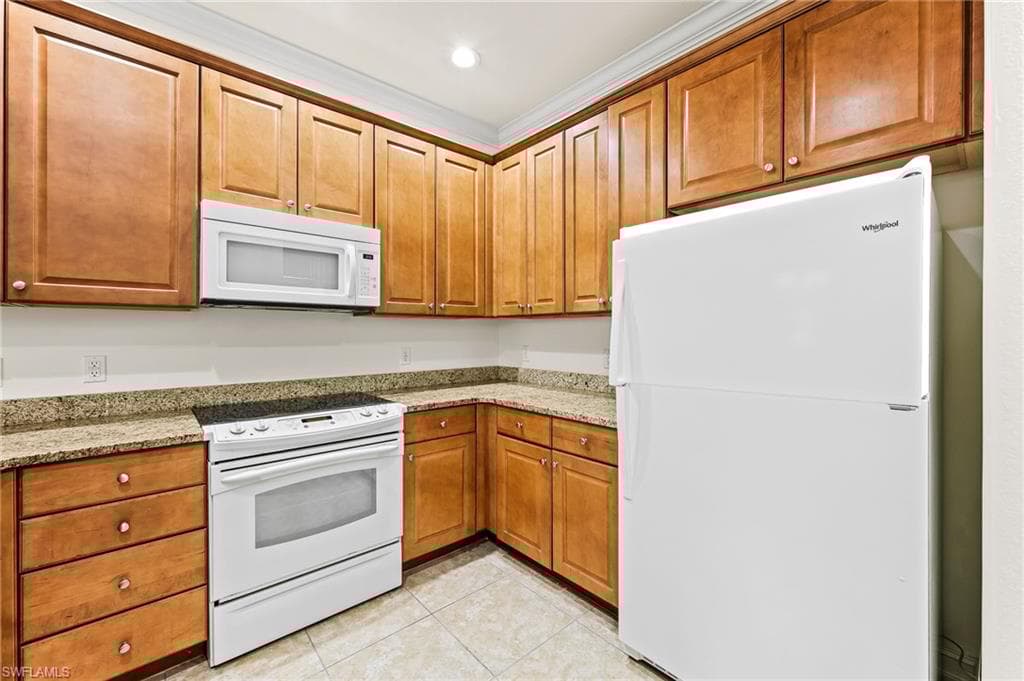 9147 Delano St 9605, Naples, FL 34113-16