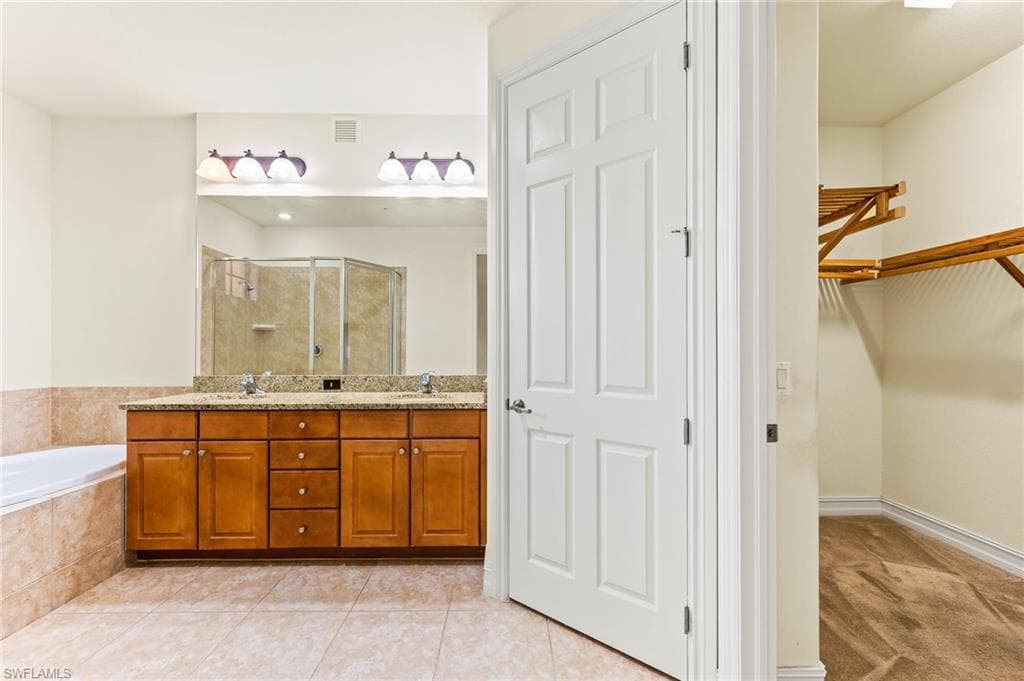 9147 Delano St 9605, Naples, FL 34113-32