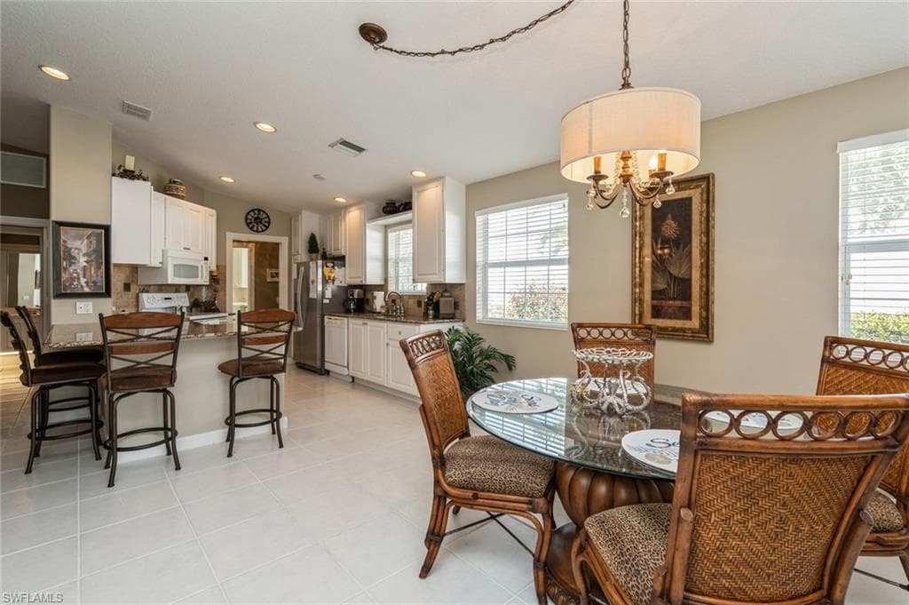 7146 Marconi Ct, Naples, FL 34114-19
