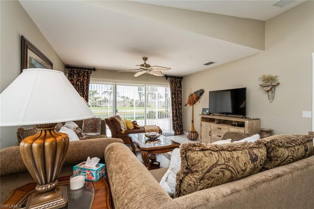 7146 Marconi Ct, Naples, FL 34114-21