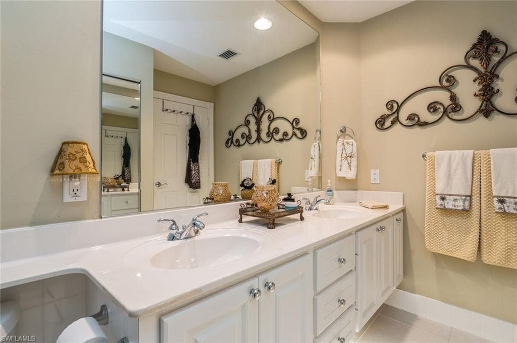 7146 Marconi Ct, Naples, FL 34114-29