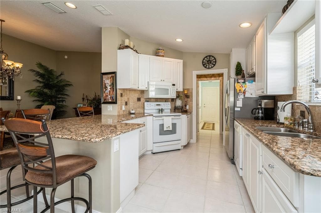7146 Marconi Ct, Naples, FL 34114-4