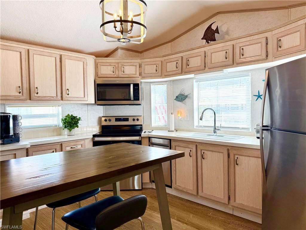 466 Vanda Sanctuary, Naples, FL 34114-16