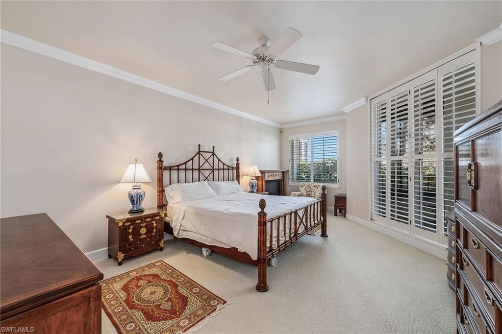 8720 Bay Colony Dr 104, Naples, FL 34108-12