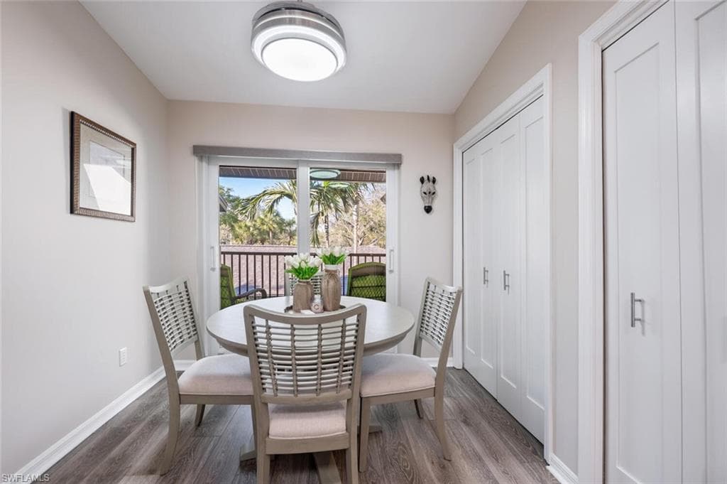 8560 Naples Heritage Dr 725, Naples, FL 34112-12