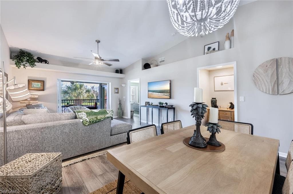 8560 Naples Heritage Dr 725, Naples, FL 34112-8