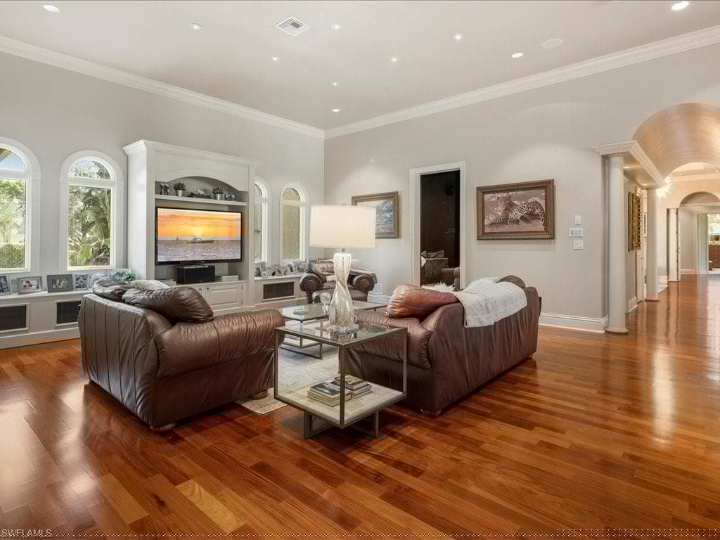 741 Hickory Rd, Naples, FL 34108-17