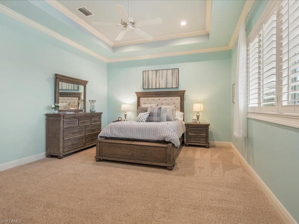 741 Hickory Rd, Naples, FL 34108-27