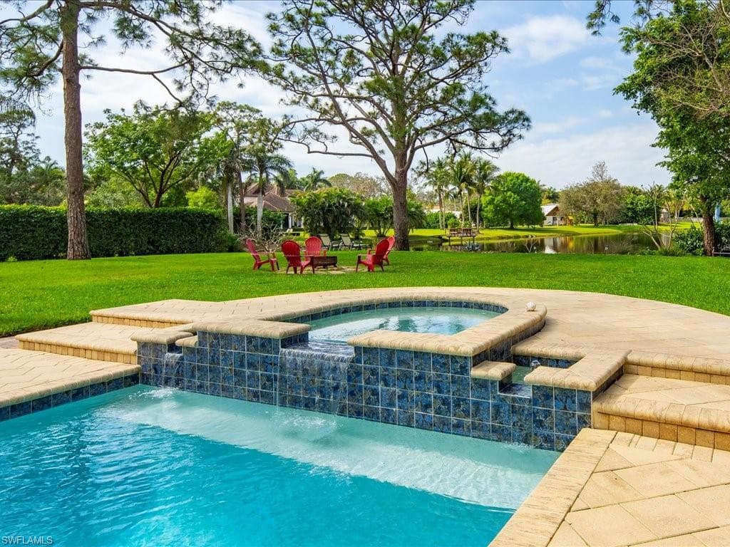 741 Hickory Rd, Naples, FL 34108-33