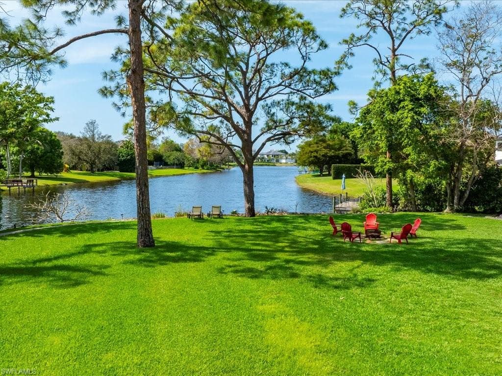 741 Hickory Rd, Naples, FL 34108-34