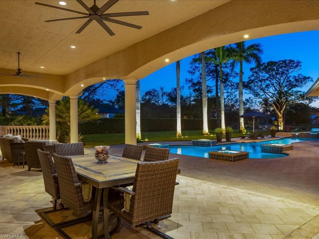 741 Hickory Rd, Naples, FL 34108-45