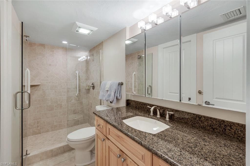 3450 Gulf Shore Blvd N 306, Naples, FL 34103-22