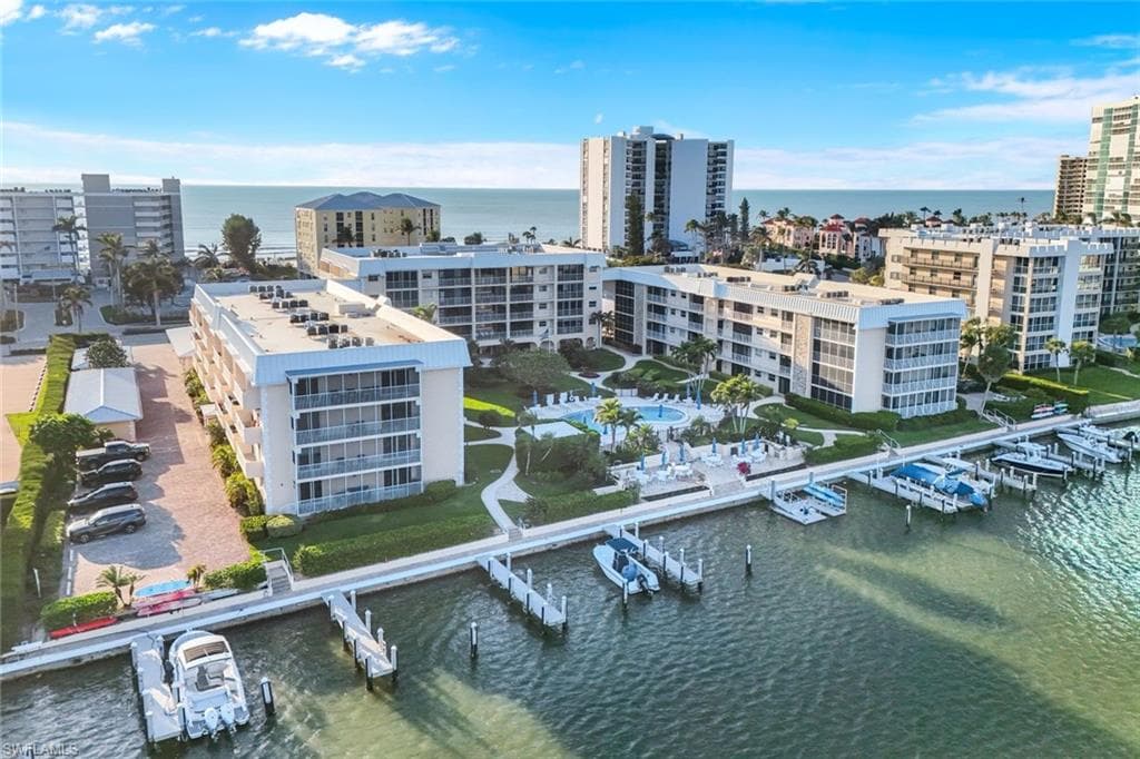 3450 Gulf Shore Blvd N 306, Naples, FL 34103-29