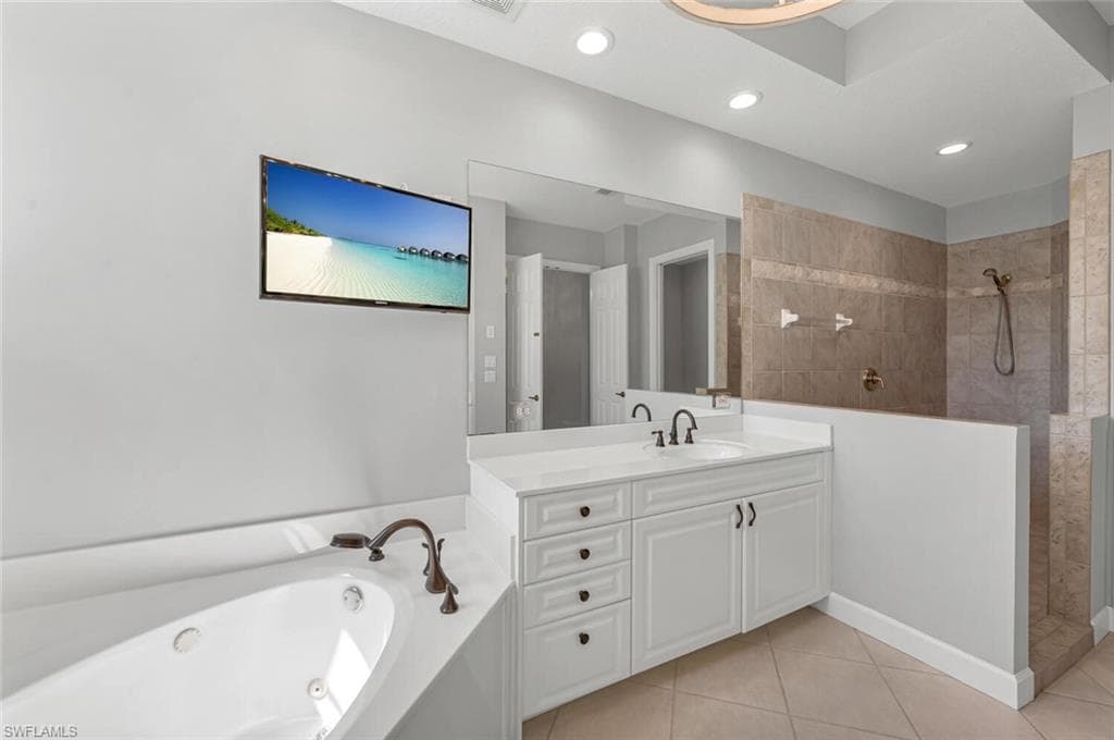 26661 Egrets Landing Dr 202, Bonita Springs, FL 34134-15