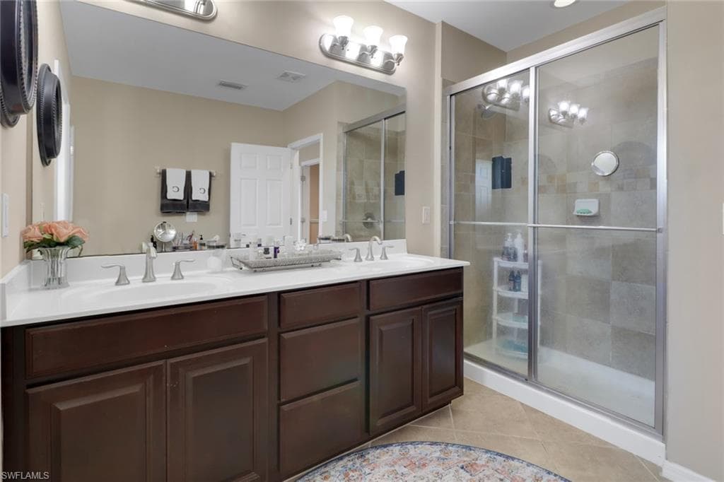 15357 Summit Place Cir 260, Naples, FL 34119-11