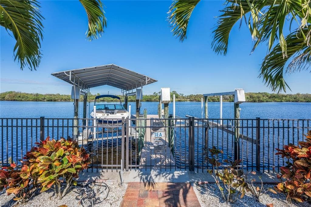 13308 Island Rd, Fort Myers, FL 33905-29