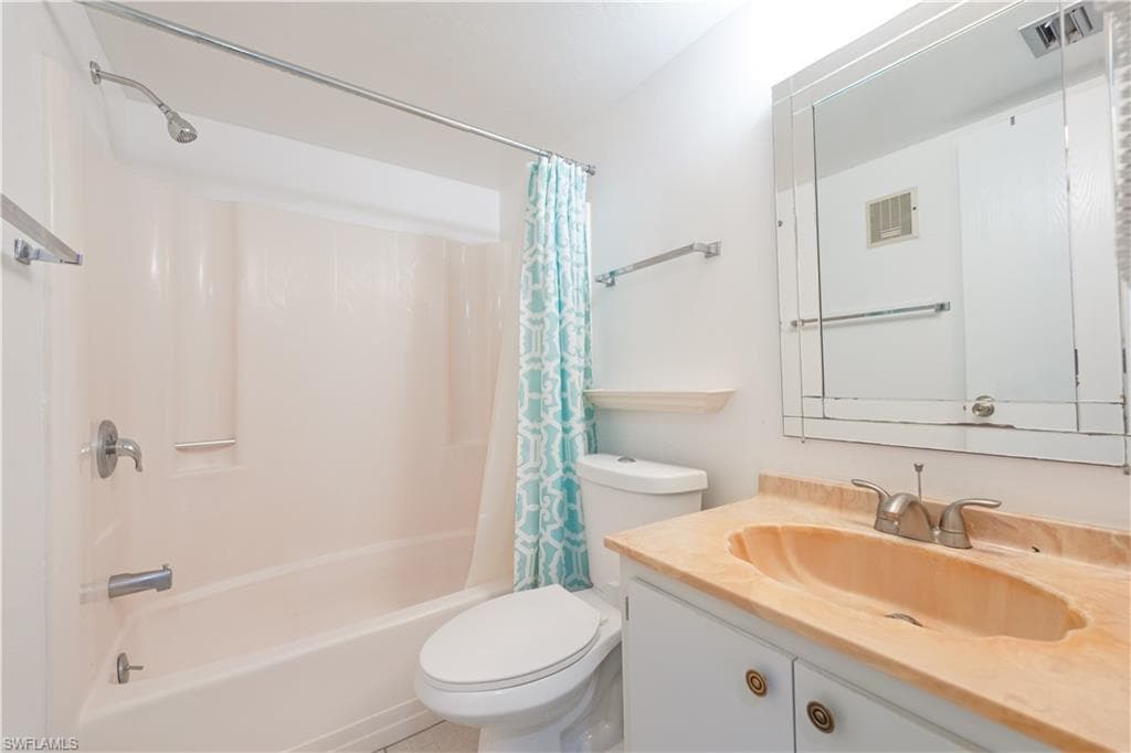 4790 Cleveland Ave 905, Fort Myers, FL 33907-16