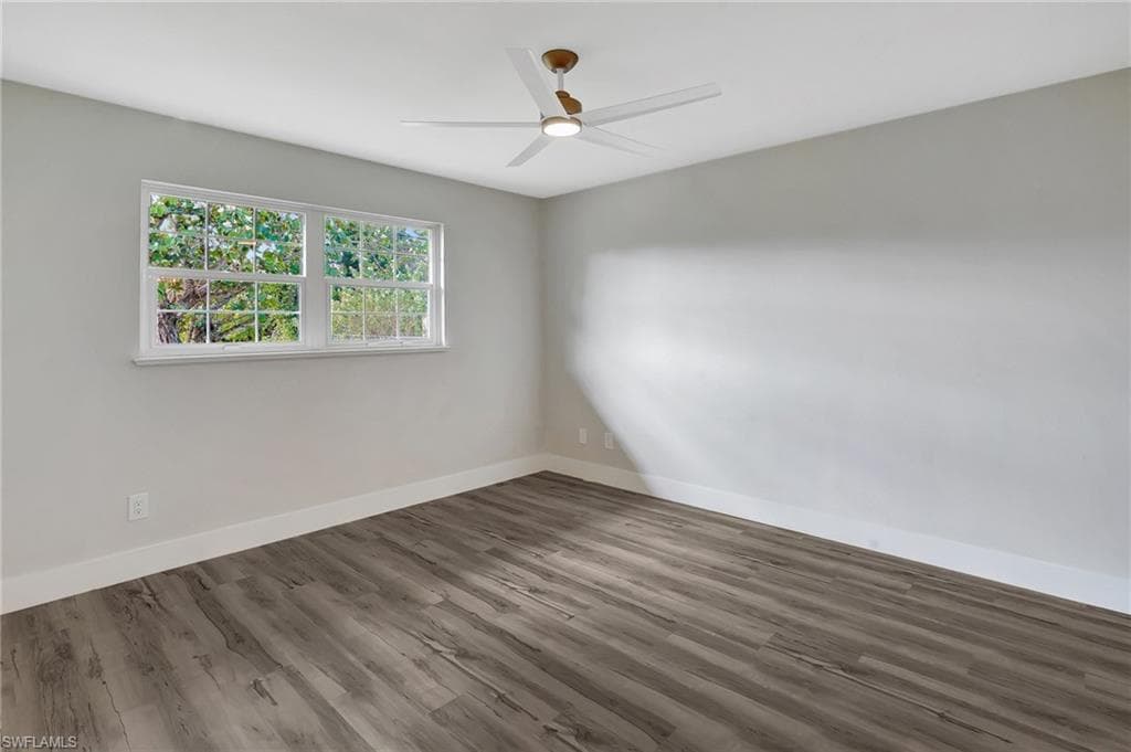 1418 26th St, Cape Coral, FL 33904-27