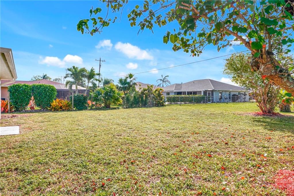 1418 26th St, Cape Coral, FL 33904-36