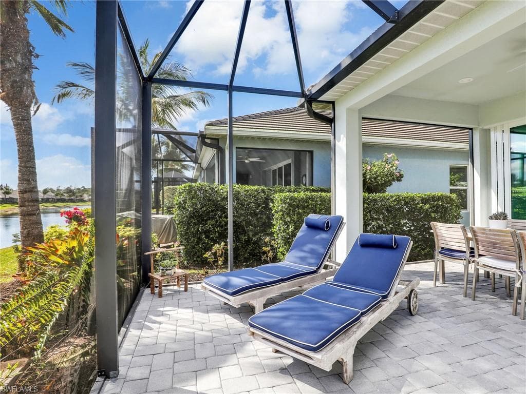 2231 Marquesa Cir, Naples, FL 34112-24