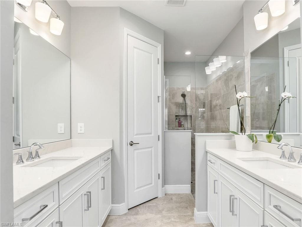 2231 Marquesa Cir, Naples, FL 34112-30