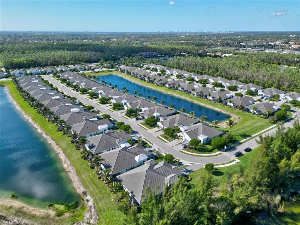 2231 Marquesa Cir, Naples, FL 34112-37