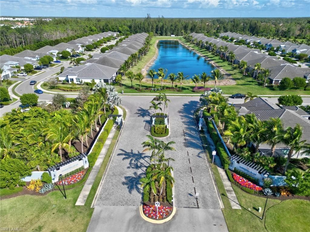 2231 Marquesa Cir, Naples, FL 34112-39
