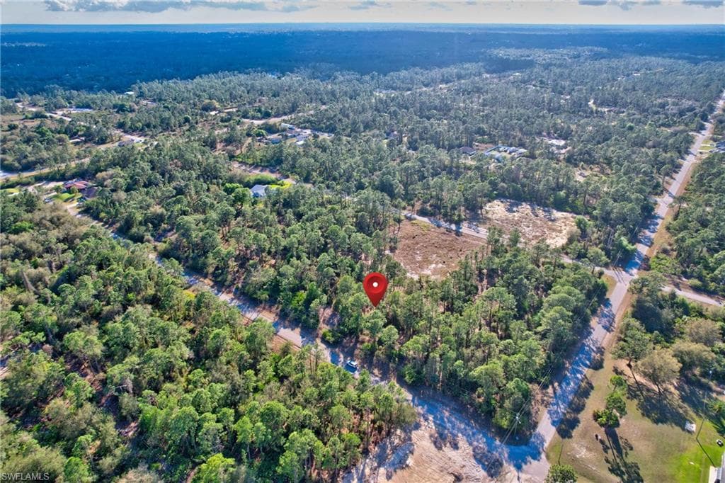 1221 Abbott Ave, Lehigh Acres, FL 33972-9