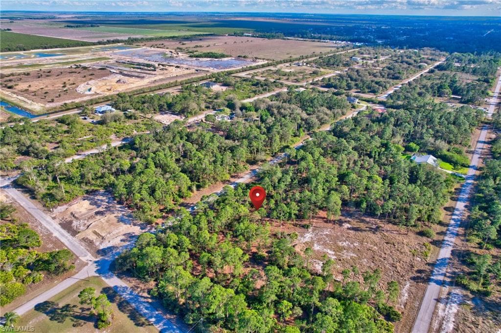 1221 Abbott Ave, Lehigh Acres, FL 33972-11