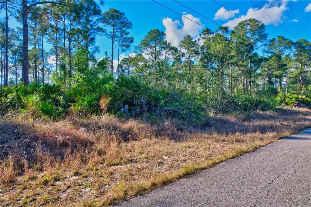 1221 Abbott Ave, Lehigh Acres, FL 33972-23