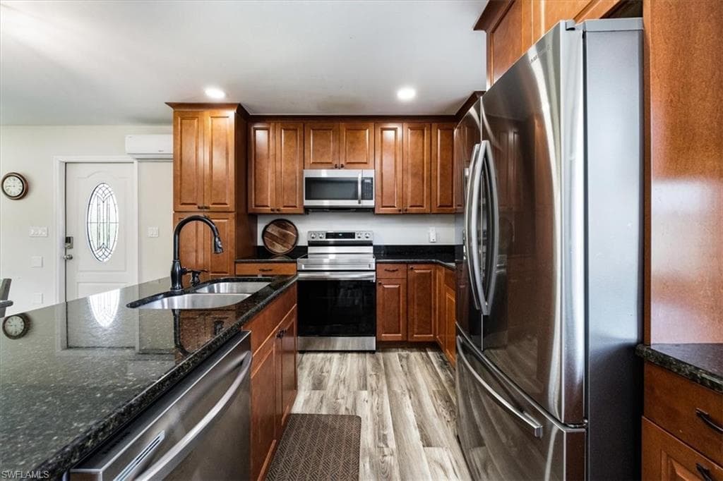 3561 Thomasson Dr, Naples, FL 34112-9