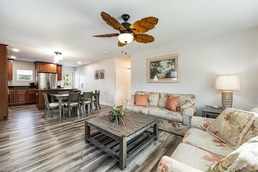 3561 Thomasson Dr, Naples, FL 34112-5