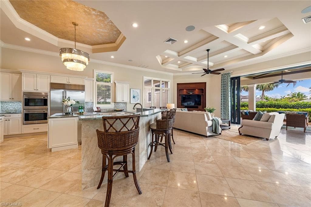 5923 Sunnyslope Dr, Naples, FL 34119-4