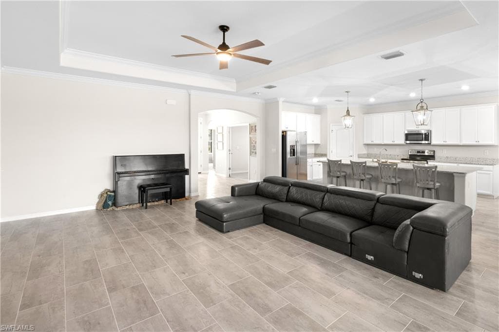 17577 Elkgrove Ln, Estero, FL 33928-22