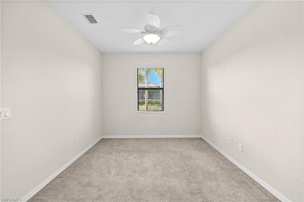 17577 Elkgrove Ln, Estero, FL 33928-29