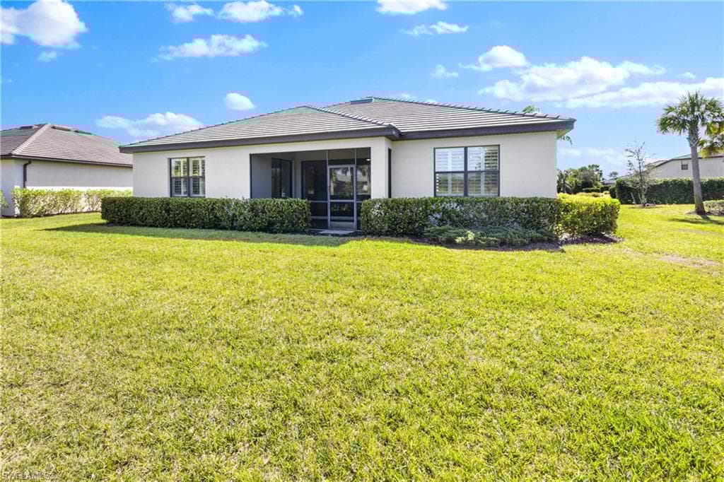 17577 Elkgrove Ln, Estero, FL 33928-38