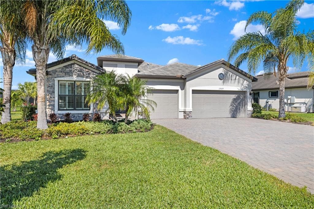 17577 Elkgrove Ln, Estero, FL 33928-40