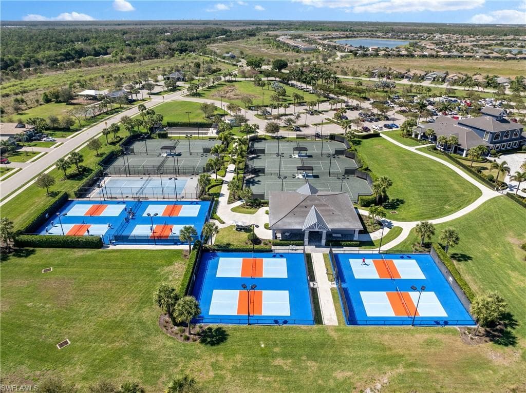 17577 Elkgrove Ln, Estero, FL 33928-46