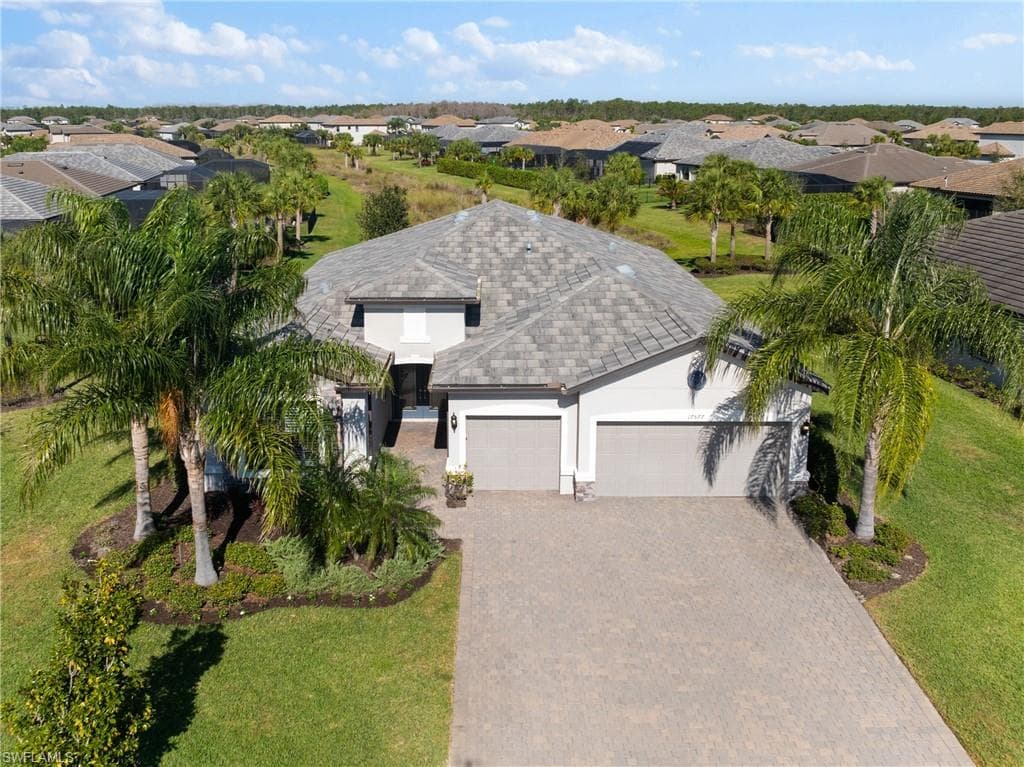 17577 Elkgrove Ln, Estero, FL 33928-5