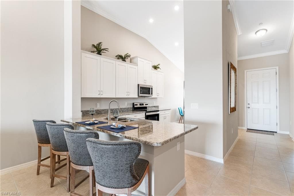9365 Pocida Ct 203, Naples, FL 34119-10