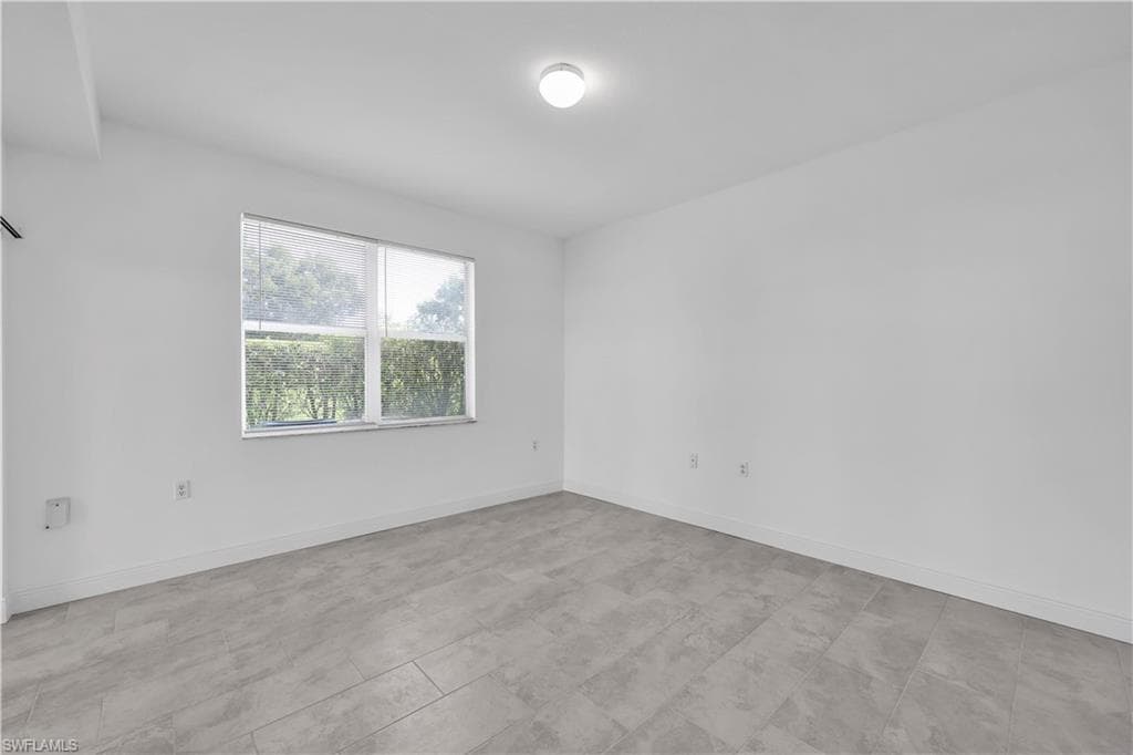365 Stella Maris Dr N 2901, Naples, FL 34114-13