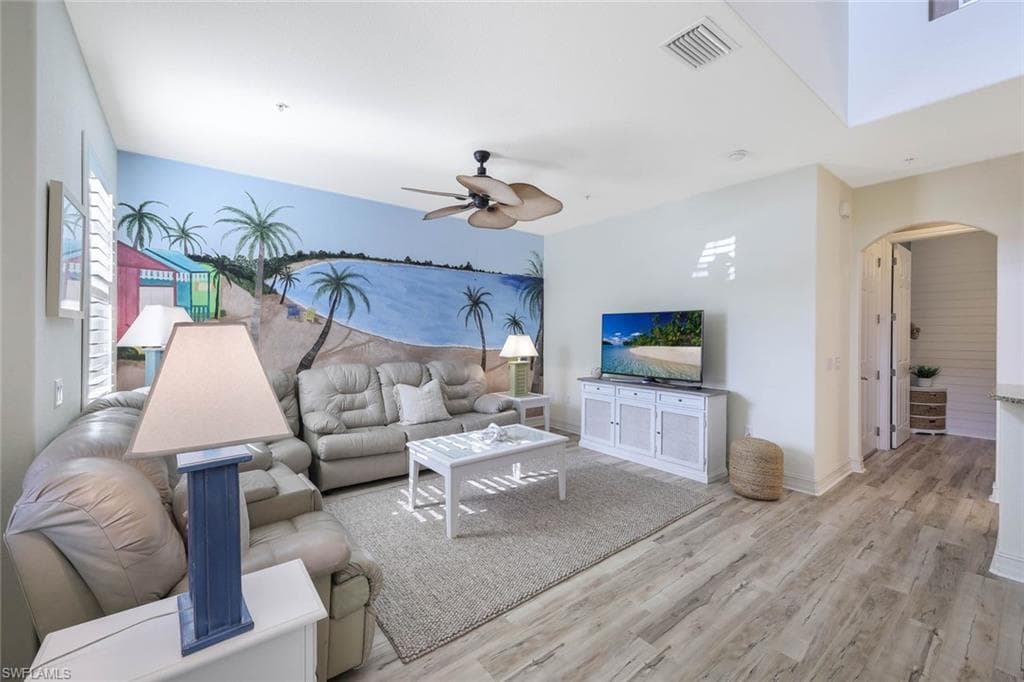 9111 Capistrano St S 8303, Naples, FL 34113-2