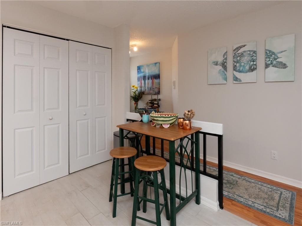 17179 Terraverde Cir 12, Fort Myers, FL 33908-9