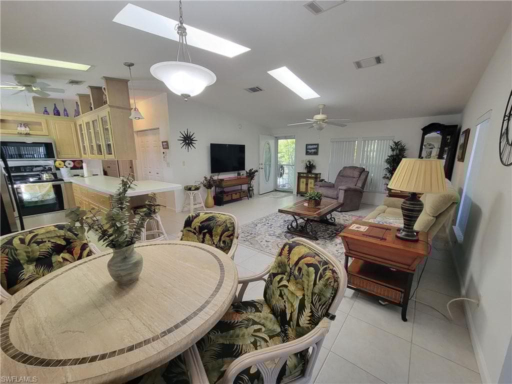5769 Brightwood Dr., Fort Myers, FL 33905-17